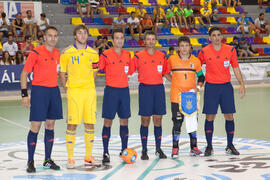 Capitanes y árbitros. Partido Ucrania contra Brasil. 14º Campeonato del Mundo Universitario de Fútbol Sala 2014 (FUTSAL). Antequera. Julio de 2014