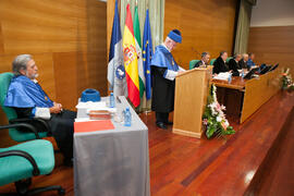 Investidura como Doctor "Honoris Causa" de Antonio Luque por la Facultad de Ciencias de la Universidad de Málaga. Edificio del Rectorado. Octubre de 2016