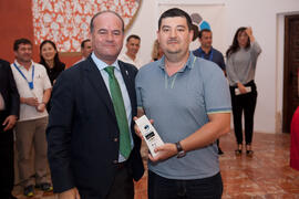 Entrega de premios, de parte de FISU, de la Universidad de Málaga, del ayuntamiento de Antequera y del Comité Organizador. 14º Campeonato del Mundo Universitario de Fútbol Sala 2014 (FUTSAL). Antequera. Julio de 2014