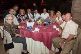 Cena de gala con motivo al homenaje para los jubilados y personal que cumple 25 años de servicio en la Universidad de Málaga. Jardín Botánico. Junio de 2009