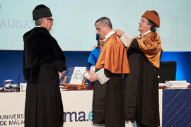 Investidura de Bernardo Quintero como Doctor "Honoris Causa" por la Universidad de Málaga. Paraninfo. Marzo de 2025