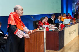 Discurso de investidura de Miquel Roca i Junyent como Doctor "Honoris Causa" por la Universidad de Málaga. Paraninfo. Diciembre de 2024