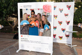 Photocall. Welcome to UMA. Bienvenida a los alumnos de intercambio internacional de la Universidad de Málaga. Jardín botánico. Octubre de 2019