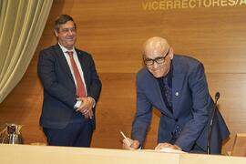 Toma de posesión de Juan Carlos Pérez García como nuevo Vicerrector Adjunto de Cultura de la Universidad de Málaga. Edificio del Rectorado. Abril de 2024