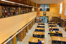 Biblioteca de Ciencias de la Educación y Psicología "José Manuel Esteve". Campus de Tea...