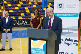 Intervención de Kemal Tamer. Ceremonia de clausura del Campeonato Europeo Universitario de Balonmano. Antequera. Julio de 2017