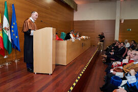 Discurso de Joaquín Ortega. Investidura de Aníbal Ollero como Doctor "Honoris Causa" por la Universidad de Málaga. Edificio del Rectorado. Mayo de 2025