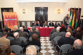 Conmemoración del 45 Aniversario de la primera clase universitaria en el Ayuntamiento de Málaga. ...