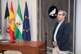 José Ángel Narváez en la toma de posesión de los nuevos catedráticos y profesores titulares. Edificio del Rectorado.  Julio de 2016