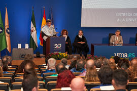 Intervención de Gaspar Garrote. Entrega de la Medalla de Oro de la Universidad de Málaga a la Universidad de Córdoba y a la Universidad de Sevilla. Paraninfo. Junio de 2023