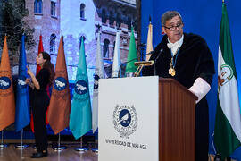 Discurso de Teodomiro López. Investidura de Bernardo Quintero como Doctor "Honoris Causa" por la Universidad de Málaga. Paraninfo. Marzo de 2025