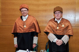 Alfonso García Cerezo y Aníbal Ollero Baturone en su investidura como Doctor "Honoris Causa" por la Universidad de Málaga. Edificio del Rectorado. Mayo de 2025