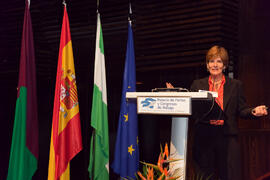 Ponencia de Jessie Jones. Panel de Expertos. 3º Congreso Internacional de Actividad Físico-Deportiva para Mayores de la Universidad de Málaga. Palacio de Ferias y Congresos de Málaga. Marzo de 2009
